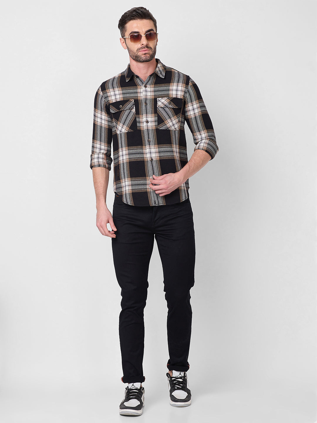 Killer Men Black Checks Slim Fit Shirts
