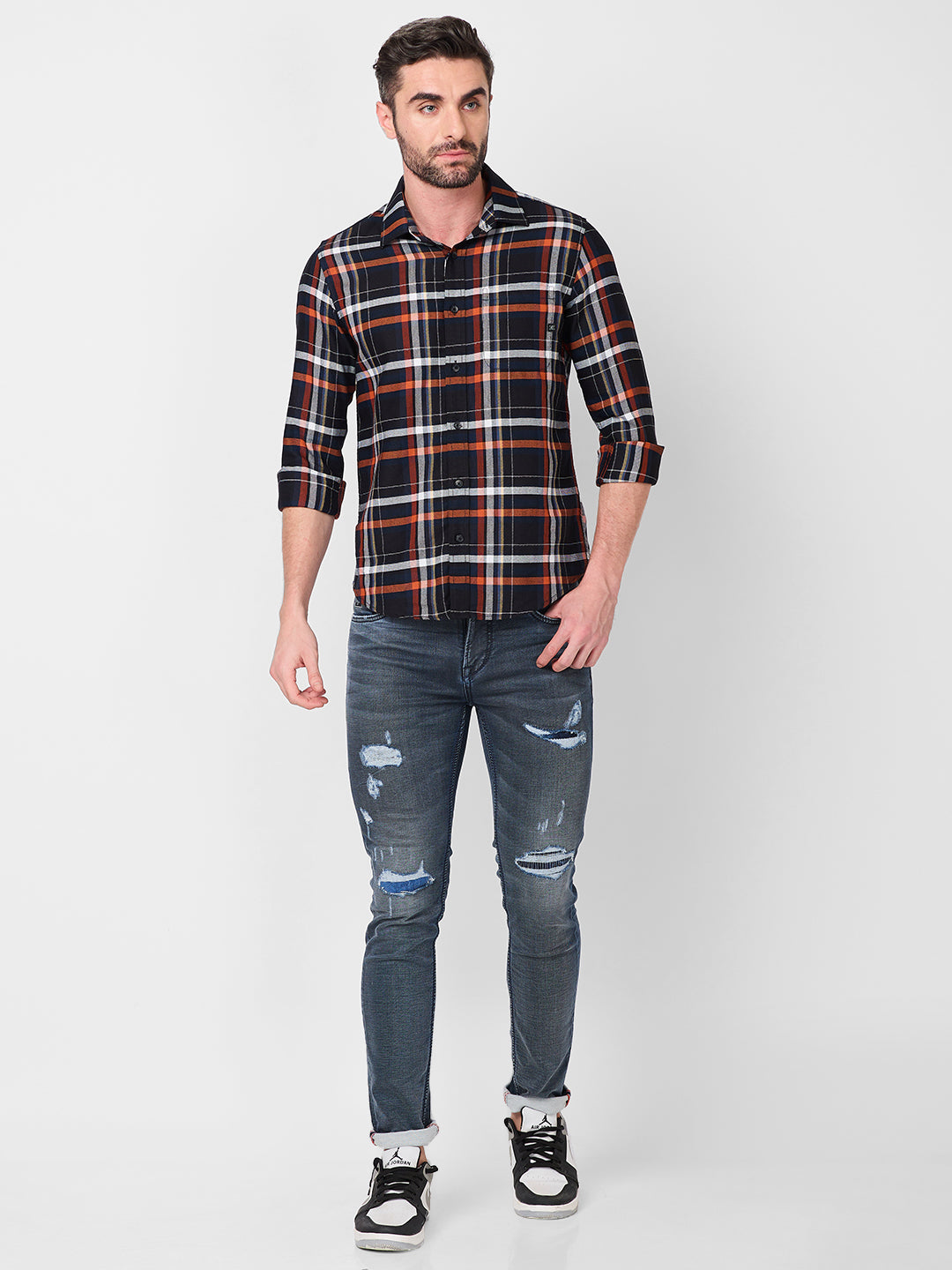 Killer Men Black Checks Slim Fit Shirts
