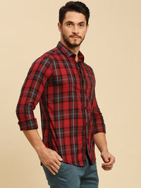 Killer Men Maroon Checks Slim Fit Shirts