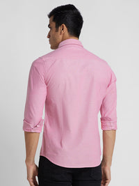 Killer Men Pink Solid Slim Fit Shirts
