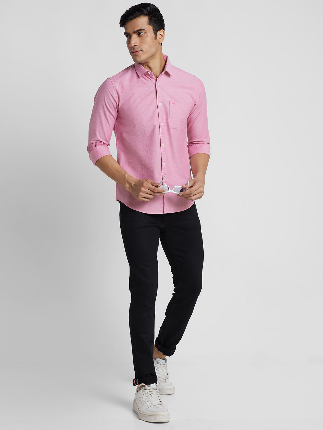Killer Men Pink Solid Slim Fit Shirts