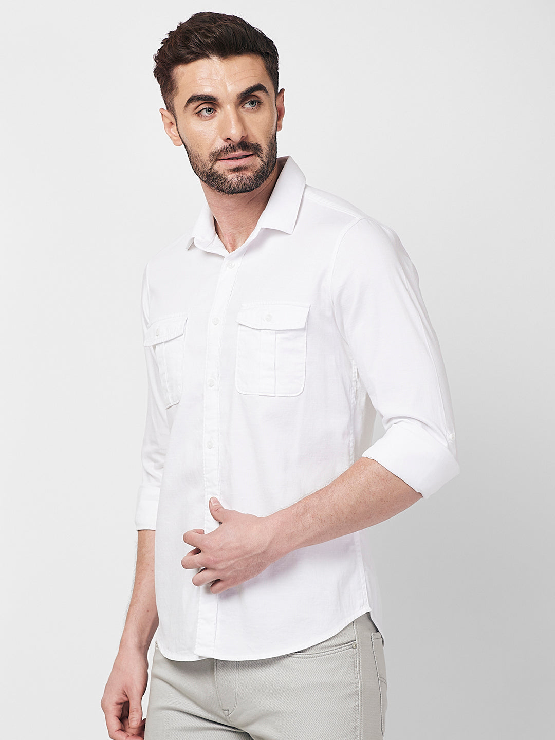 Killer Men White Solid Slim Fit Shirts
