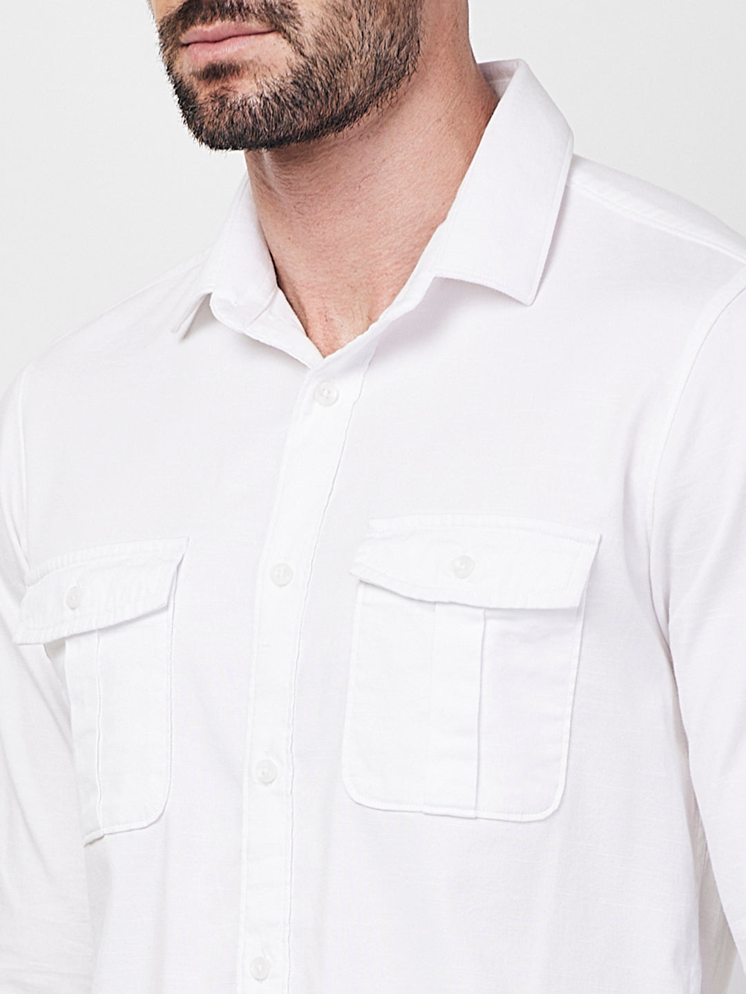 Killer Men White Solid Slim Fit Shirts