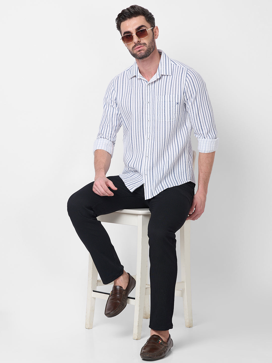Full sleeves Slim Fit Blue Dobby Structure Printed Stripe Shirt