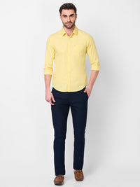 Killer Men Light Yellow Solid Slim Fit Shirts