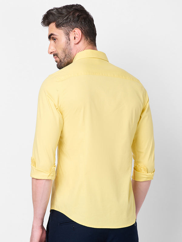 Killer Men Light Yellow Solid Slim Fit Shirts