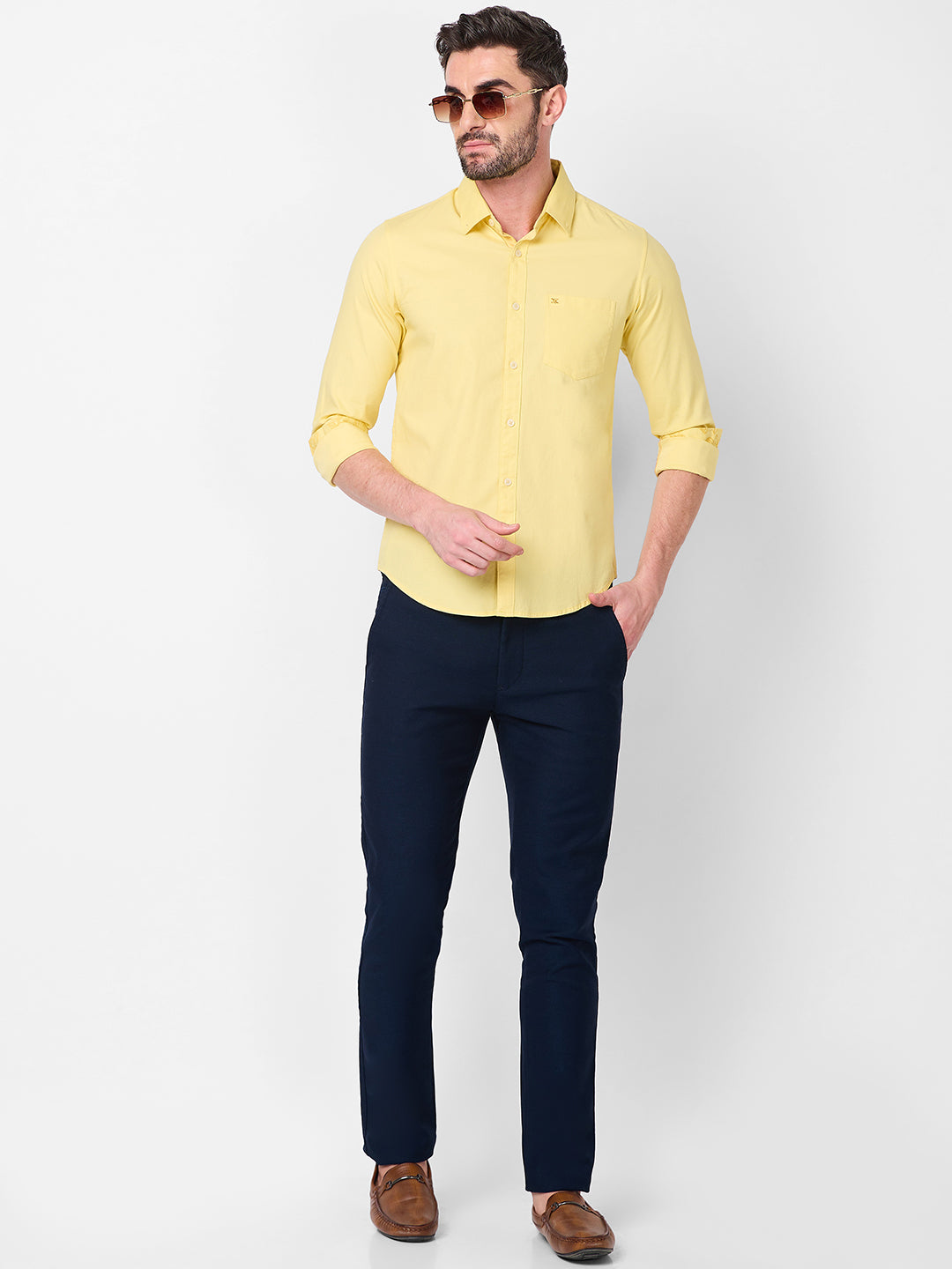 Killer Men Light Yellow Solid Slim Fit Shirts