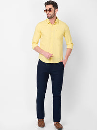Killer Men Light Yellow Solid Slim Fit Shirts