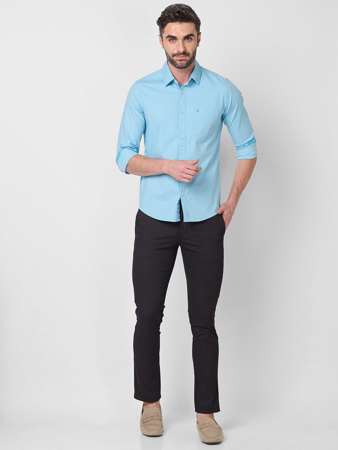 Killer Men Light Blue Solid Slim Fit Shirts