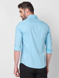 Killer Men Light Blue Solid Slim Fit Shirts