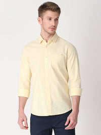 Killer Men Yellow Solid Slim Fit Shirts