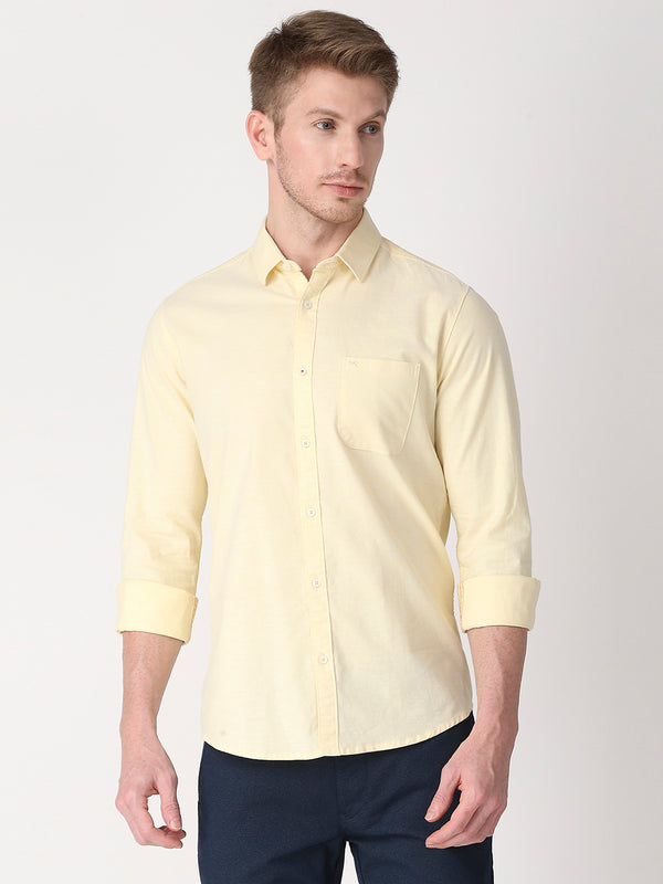 Killer Men Yellow Solid Slim Fit Shirts