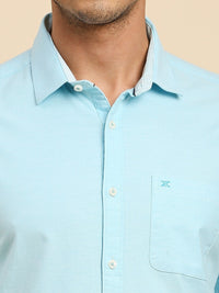 Killer Men Light Blue Solid Slim Fit Shirts