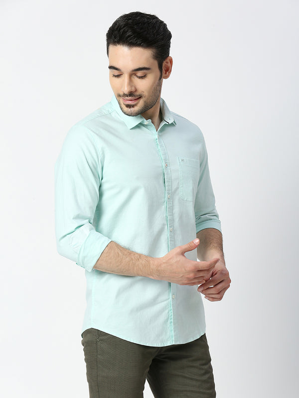 Killer Men Light Green Solid Slim Fit Shirts