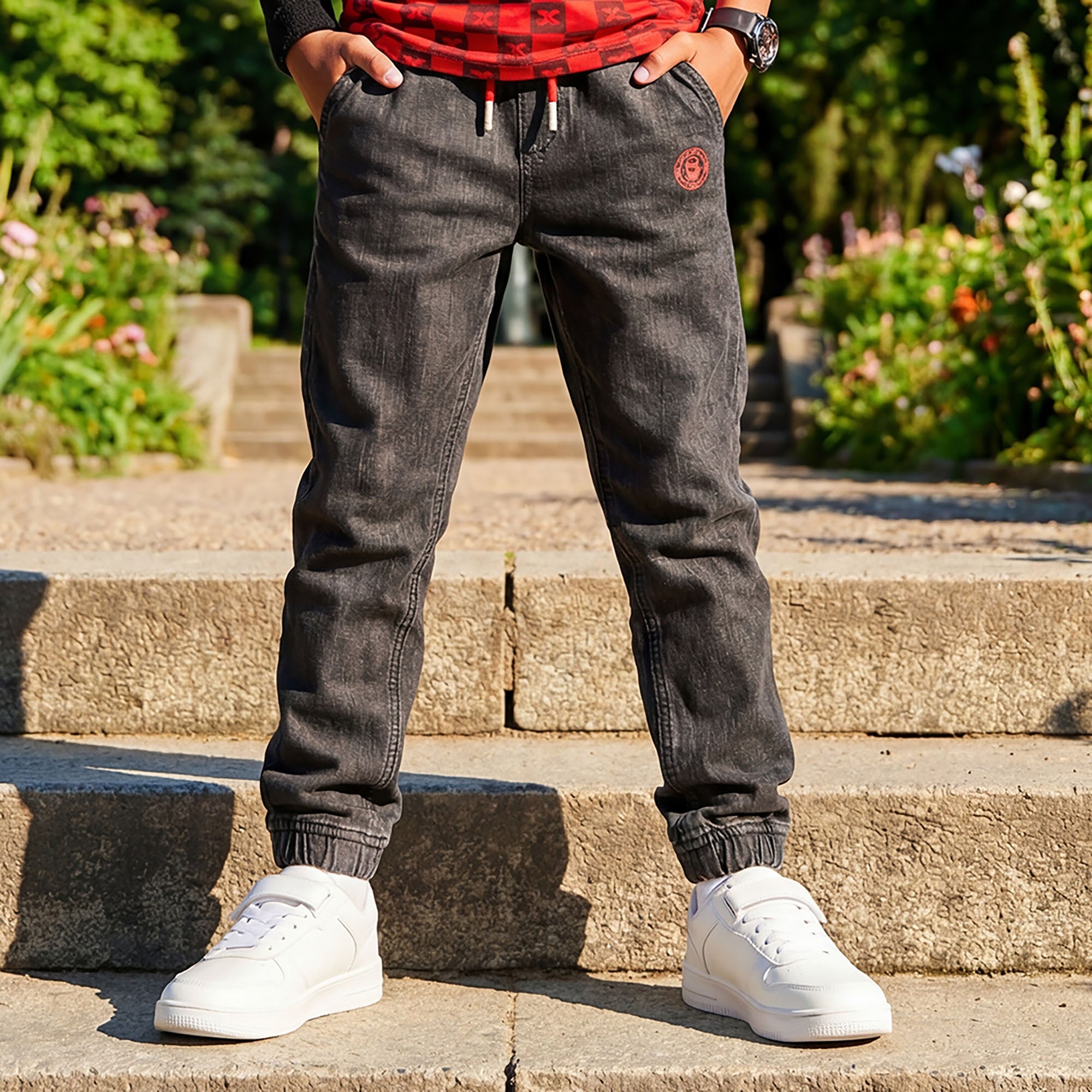 Kid's Black Solid Joggers