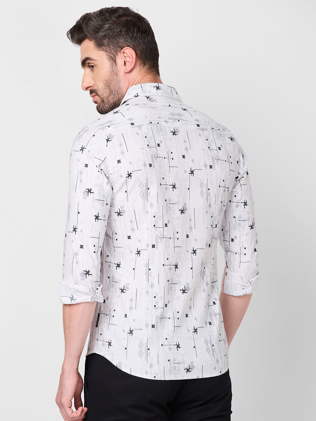 Men's White Printed Slim Fit Shirts