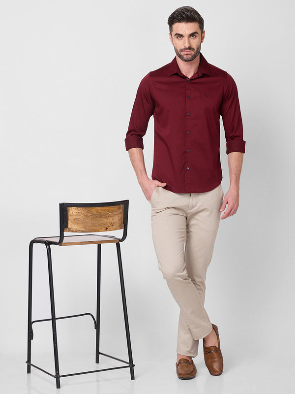 Men's Wine Solid Slim Fit Shirts
