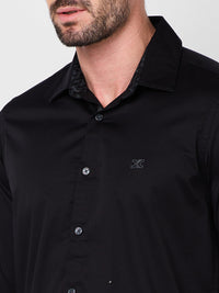 Men's Black Solid Slim Fit Shirts
