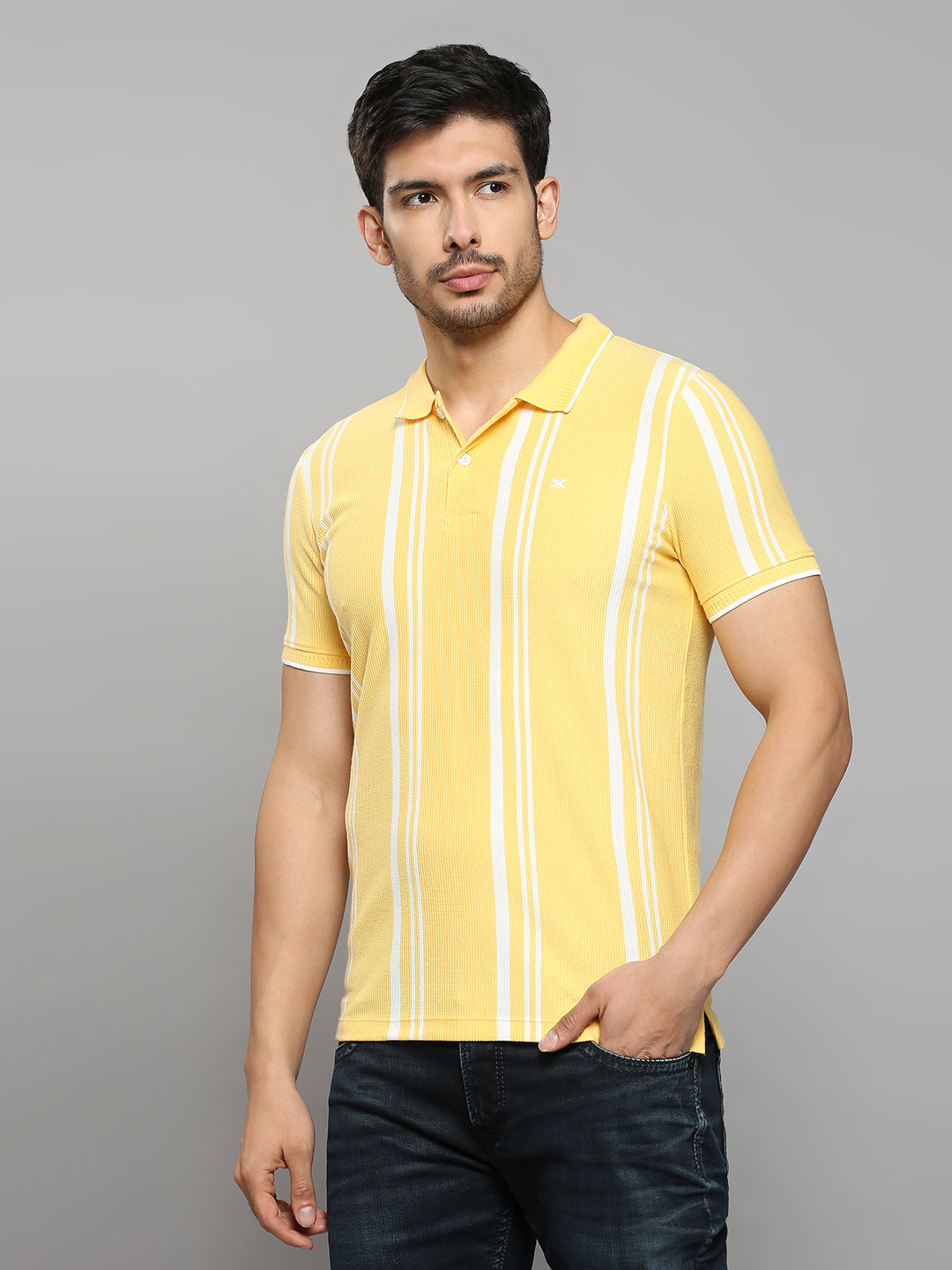Men's Yellow Printed Slim Fit T-Shirts