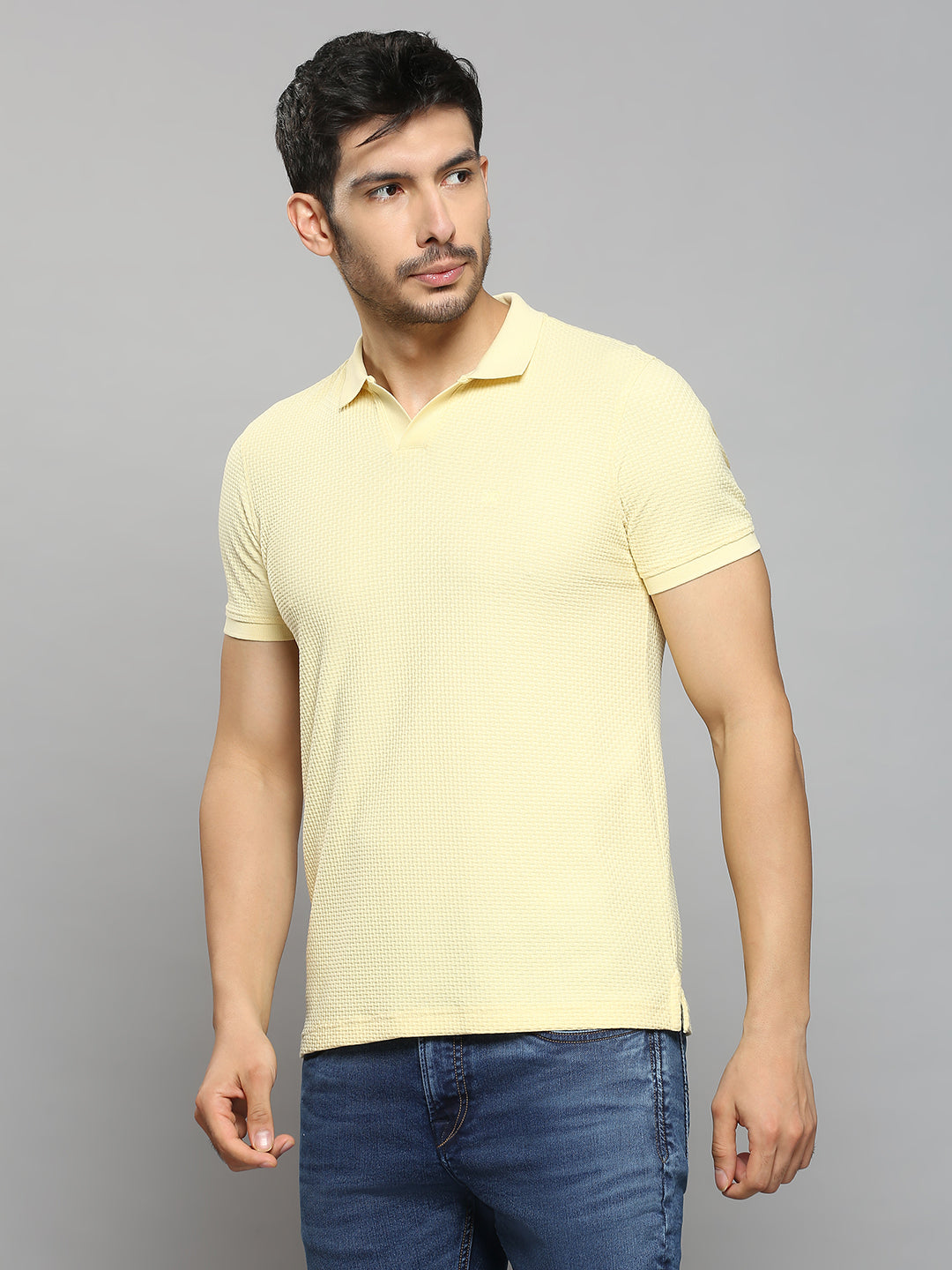 Men's Yellow Printed Slim Fit T-Shirts