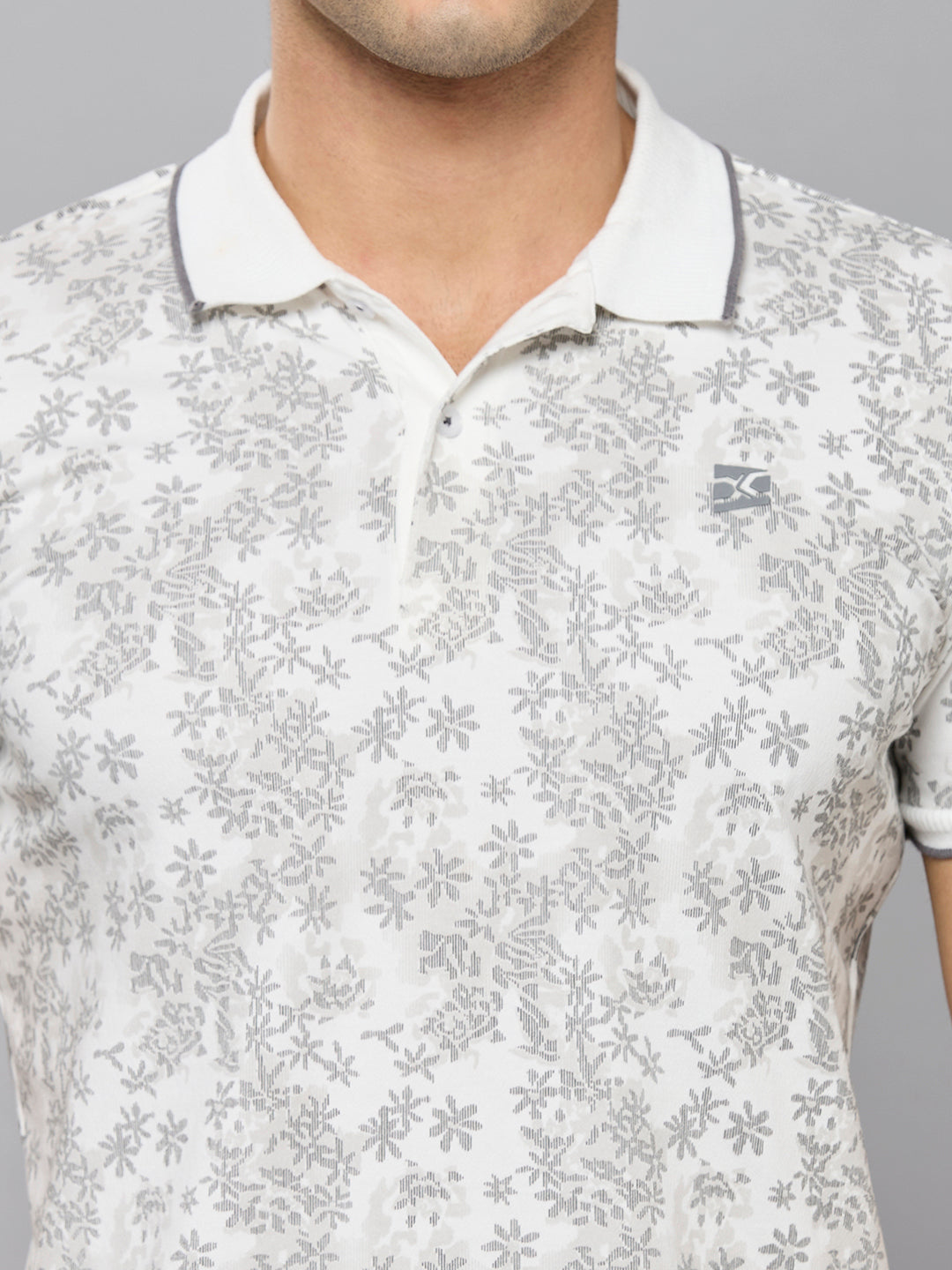 Men's White Printed Slim Fit T-Shirts