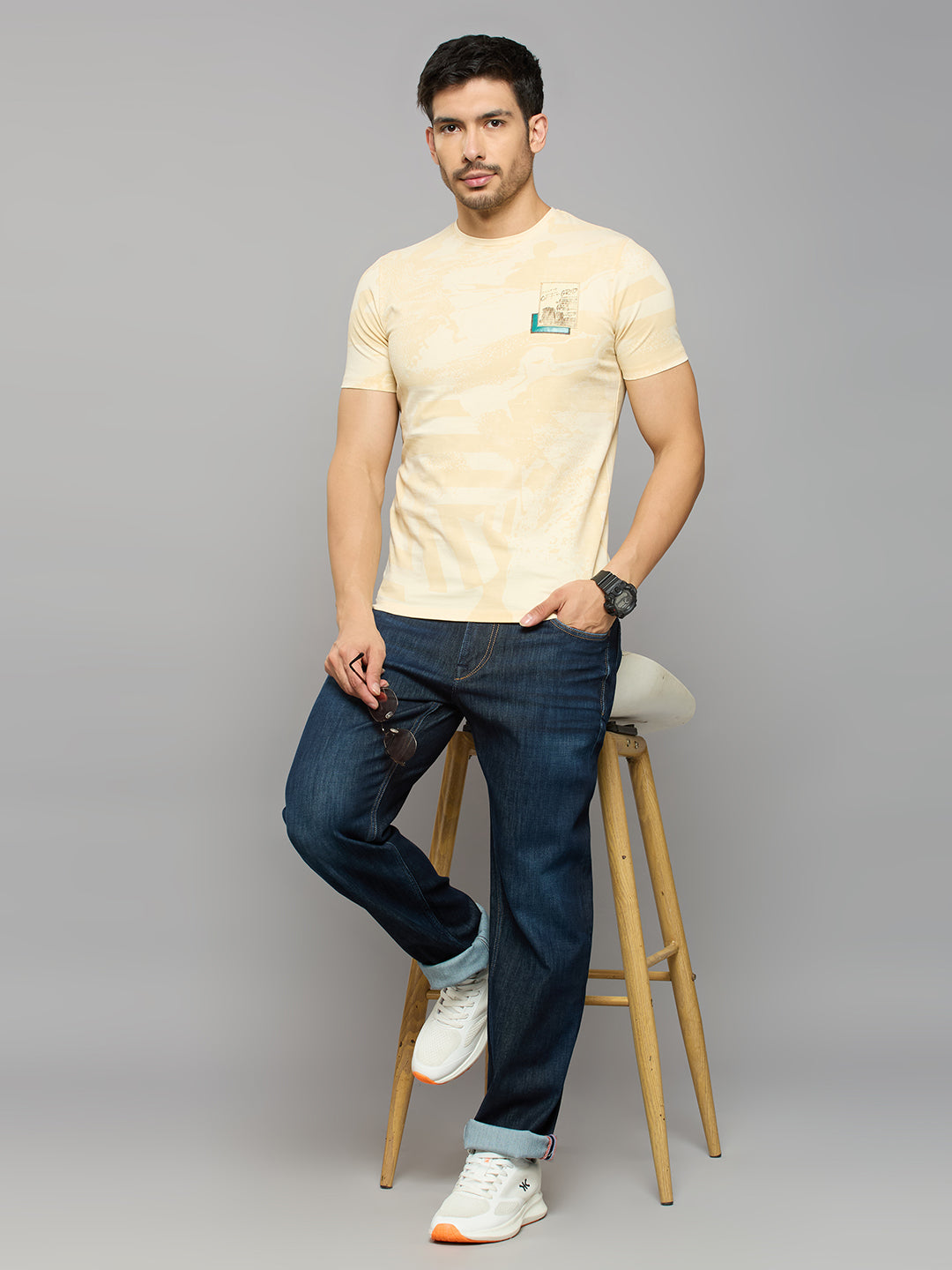 Men's Beige Printed Slim Fit T-Shirts