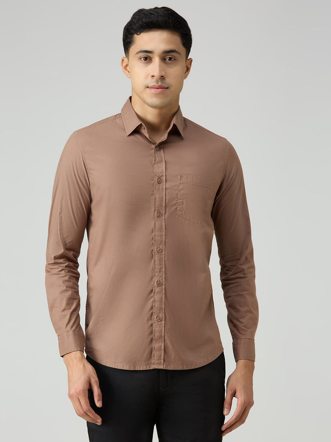 Men's Brown Solid Slim Fit Shirts