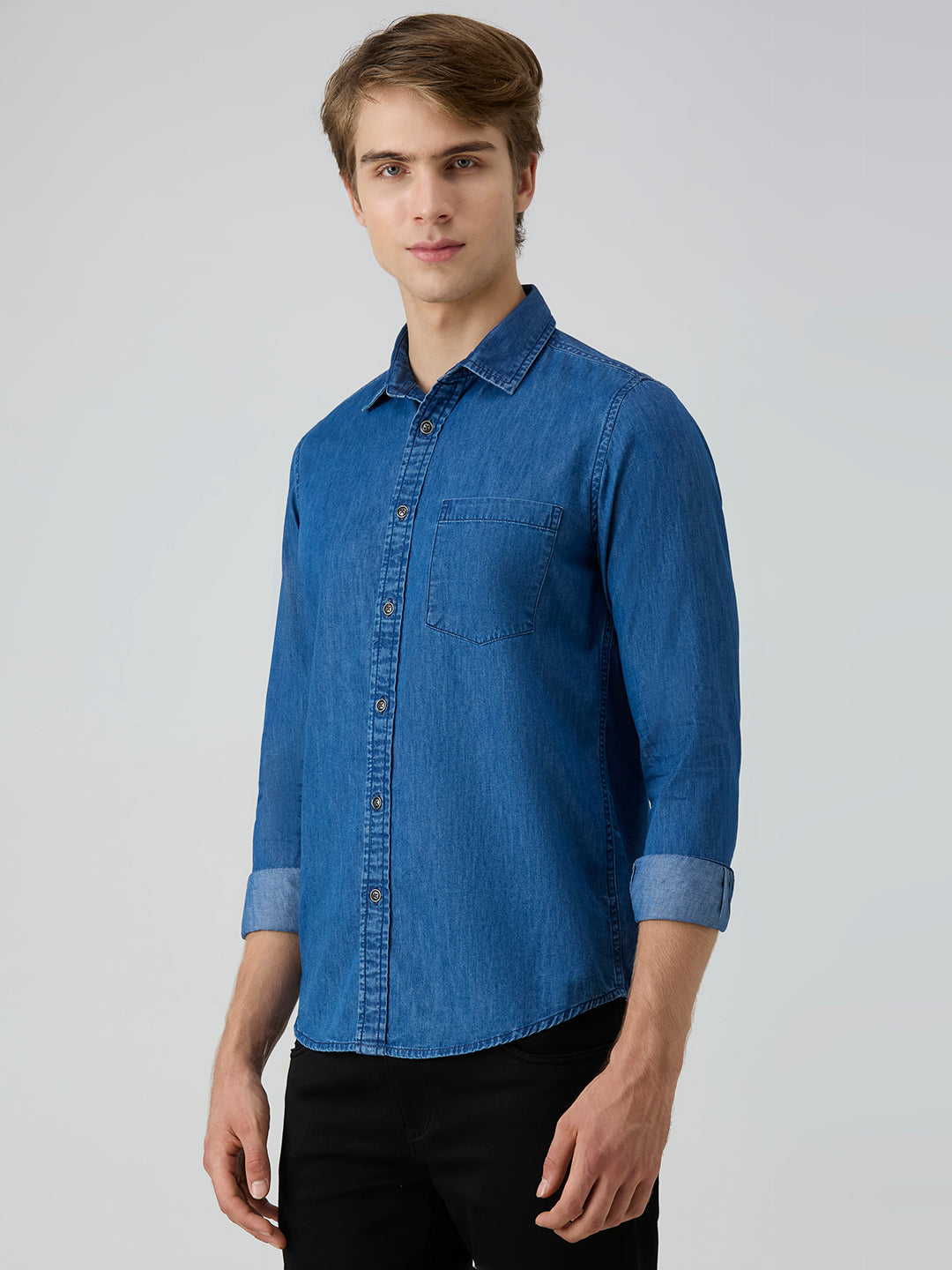 Men's Navy Blue Solid Slim Fit Shirts