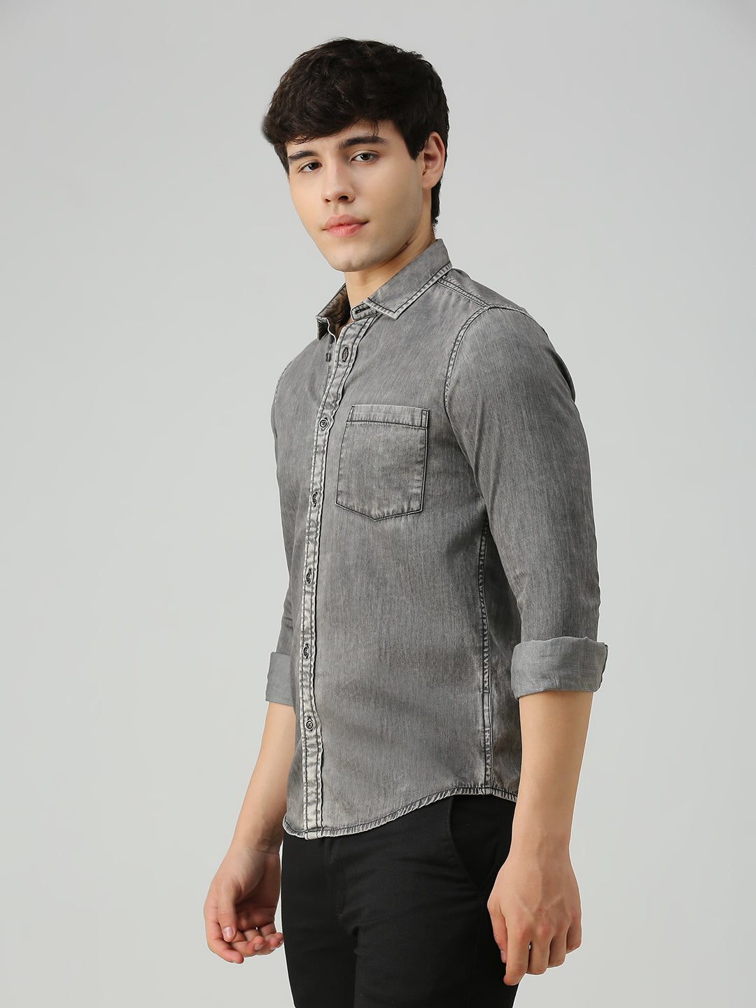 Men's Black Solid Slim Fit Shirts