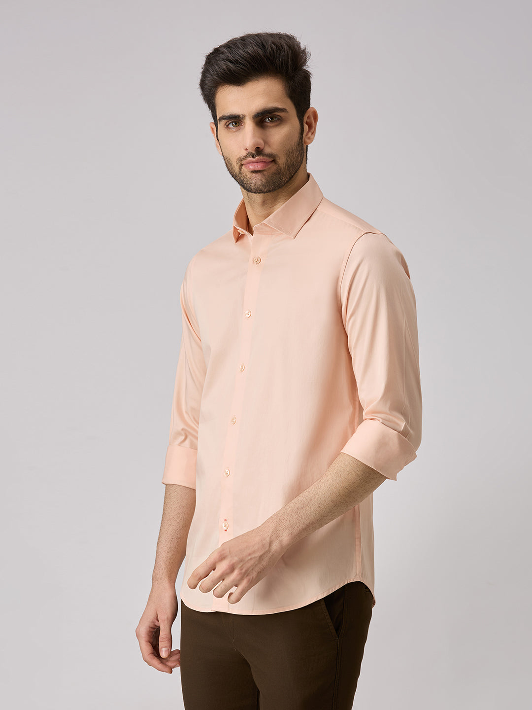 Men's Peach Solid Slim Fit Shirts