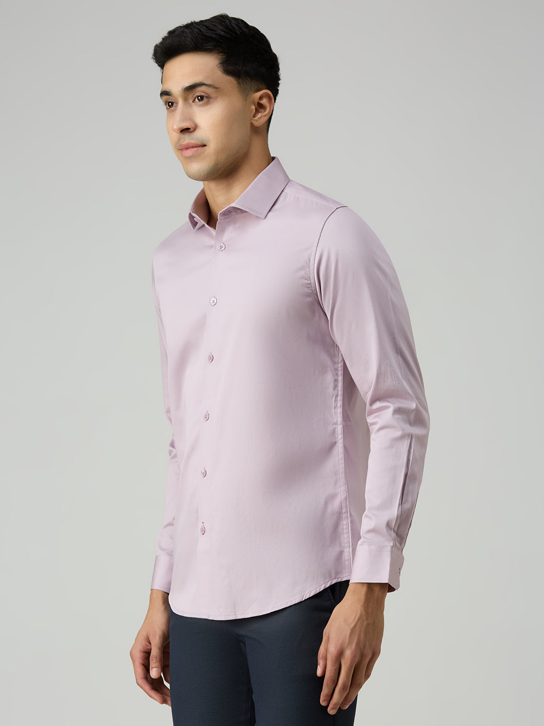 Men's Pink Solid Slim Fit Shirts
