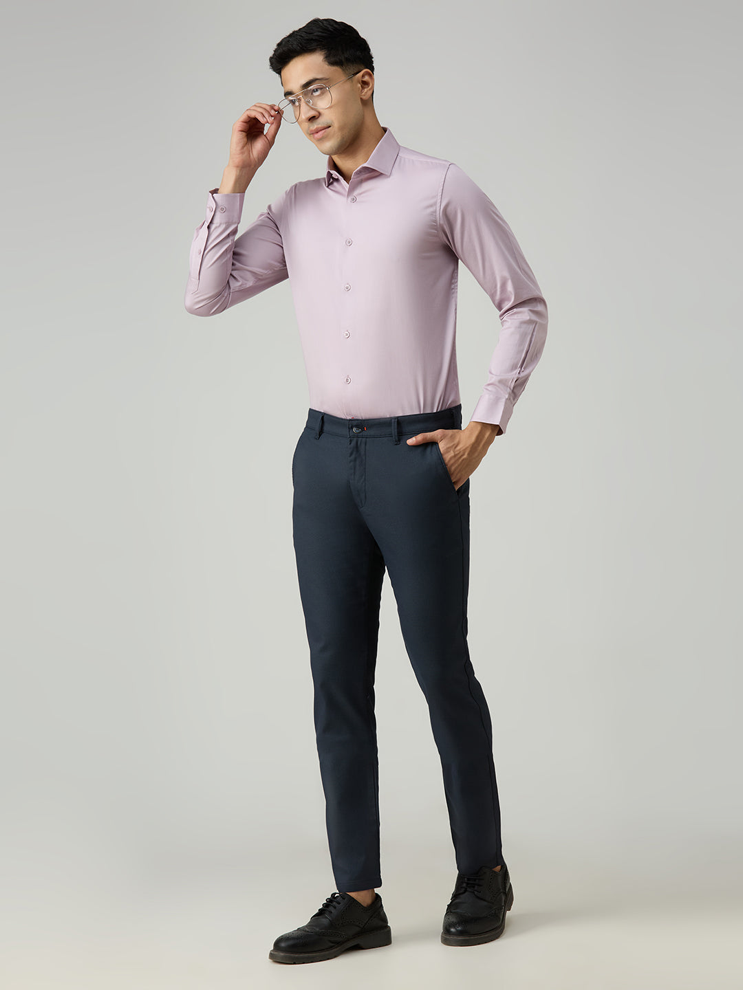 Men's Pink Solid Slim Fit Shirts