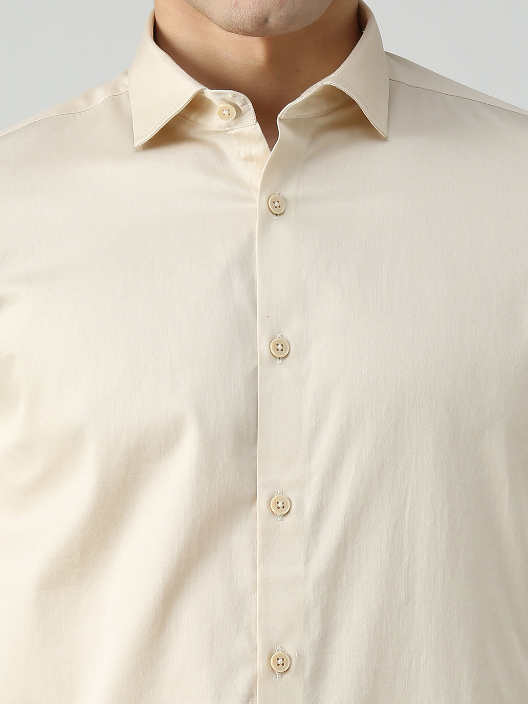 Men's Cream Solid Slim Fit Shirts