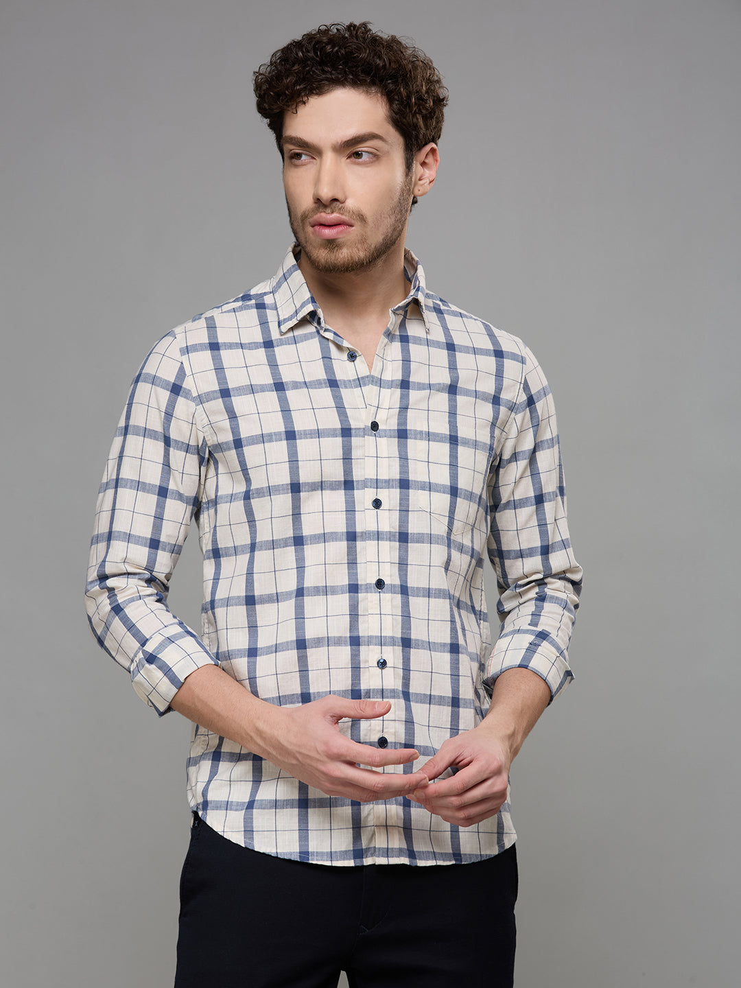 Men's Off White Checks Slim Fit Shirts