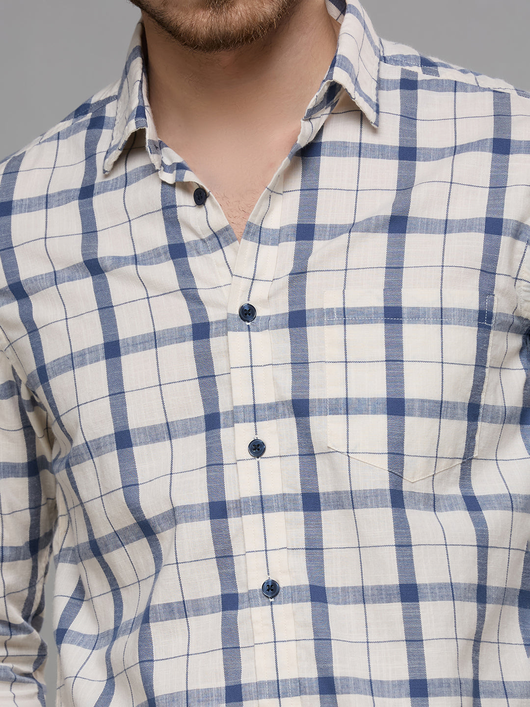 Men's Off White Checks Slim Fit Shirts
