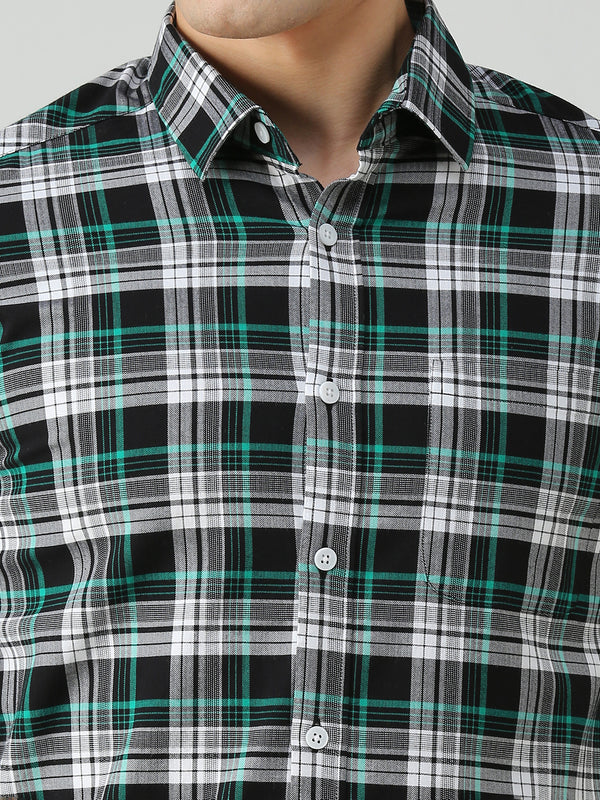 Men's Black Checks Slim Fit Shirts
