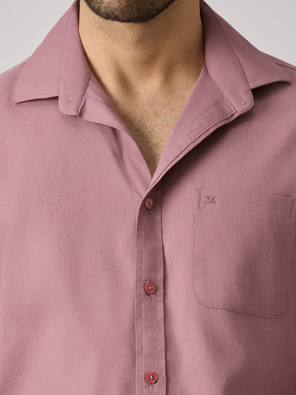 Men's Pink Solid Slim Fit Shirts