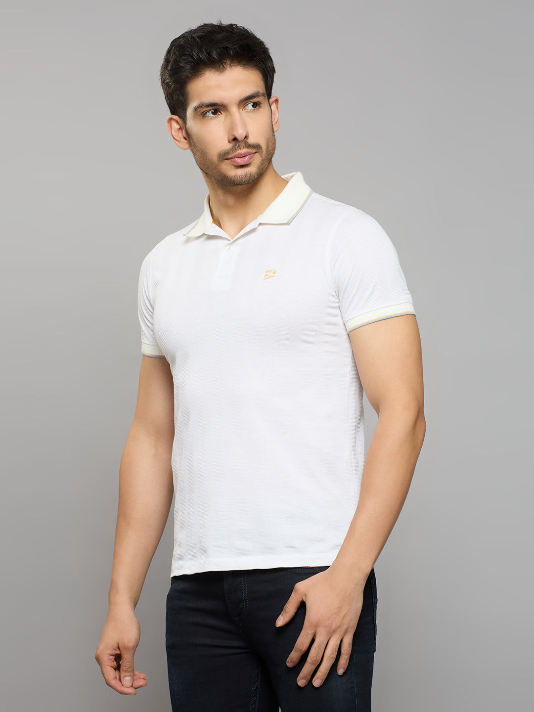 Men's White Printed Slim Fit T-Shirts