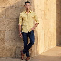 Short sleeves Slim Fit Lemon Yellow Double Pocket Solid Shirt