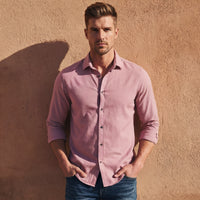 Men Pink Solid Slim Fit Shirt