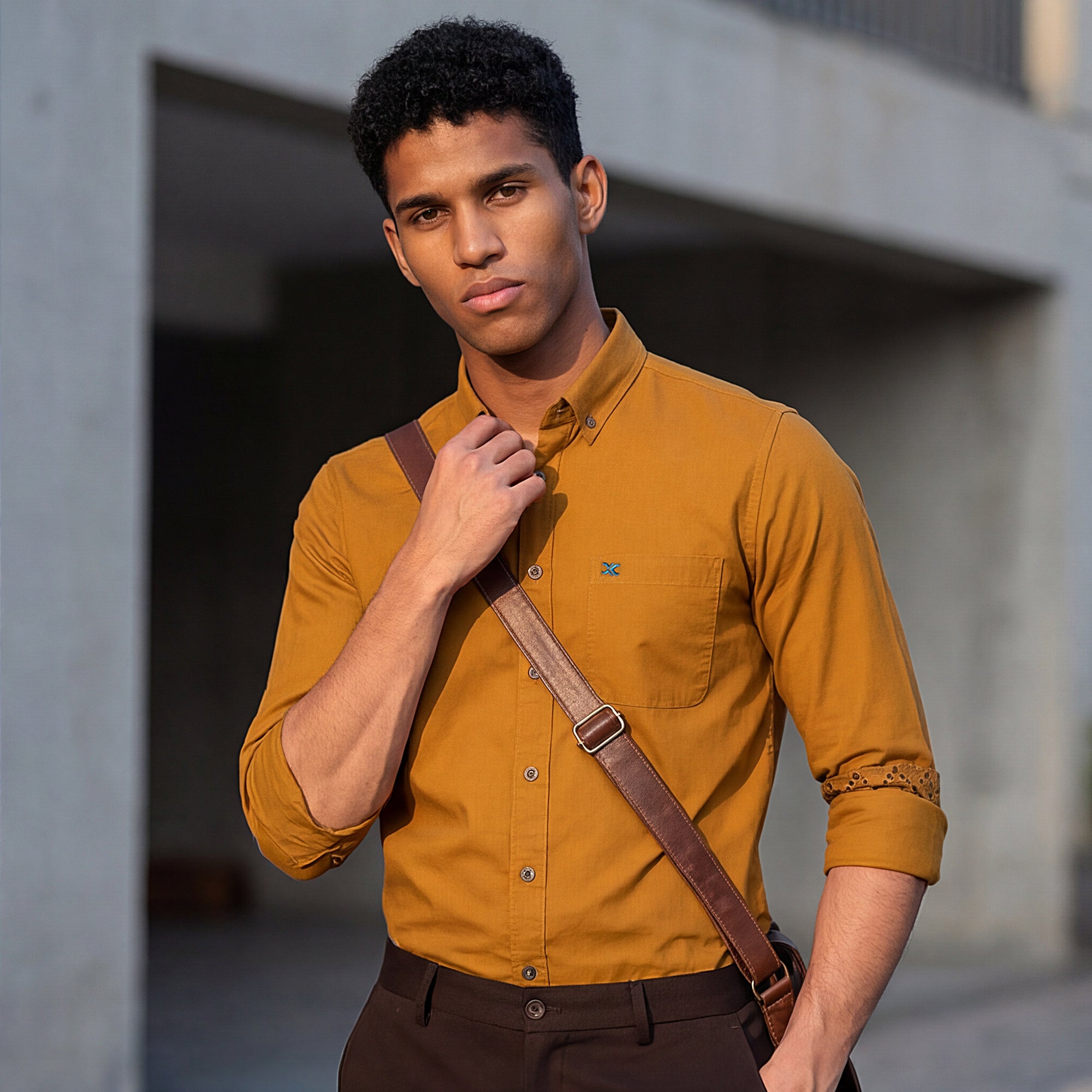 Men Mustard Solid Slim Fit Shirt