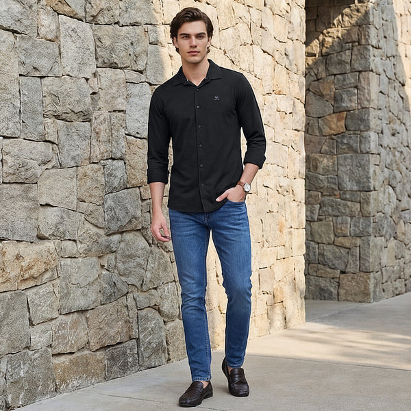 Men's Black Solid Slim Fit Shirts