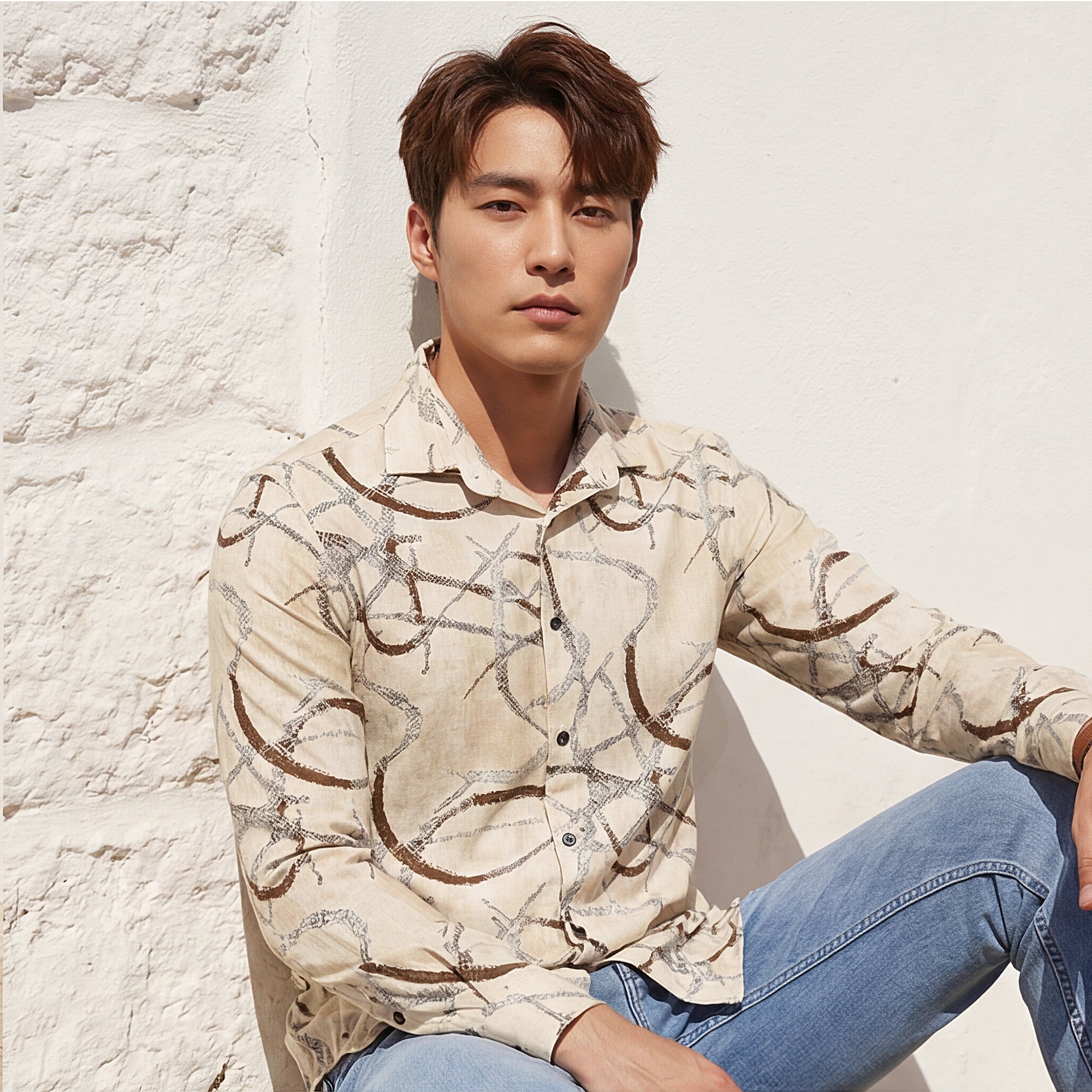 Men Cream Printed Slim Fit Shirt