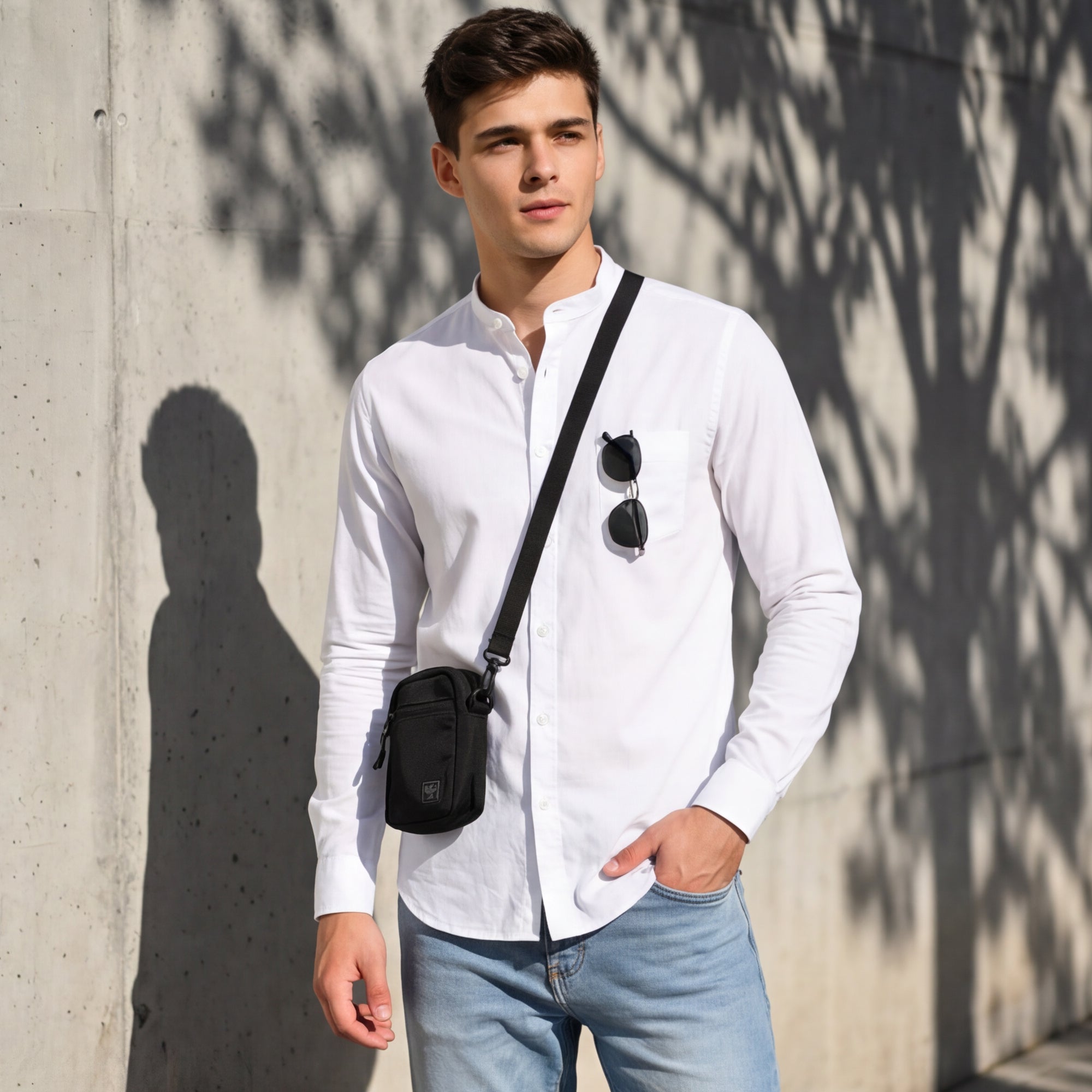 Men White Solid Slim Fit Shirt
