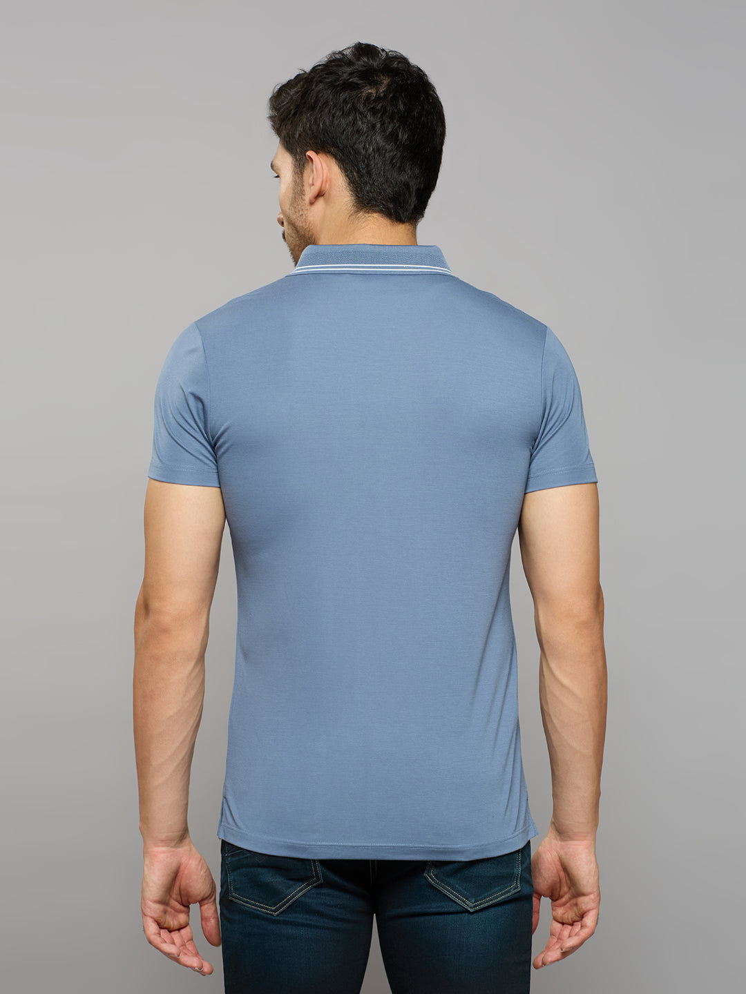 Men's Blue Solid Slim Fit T-Shirts