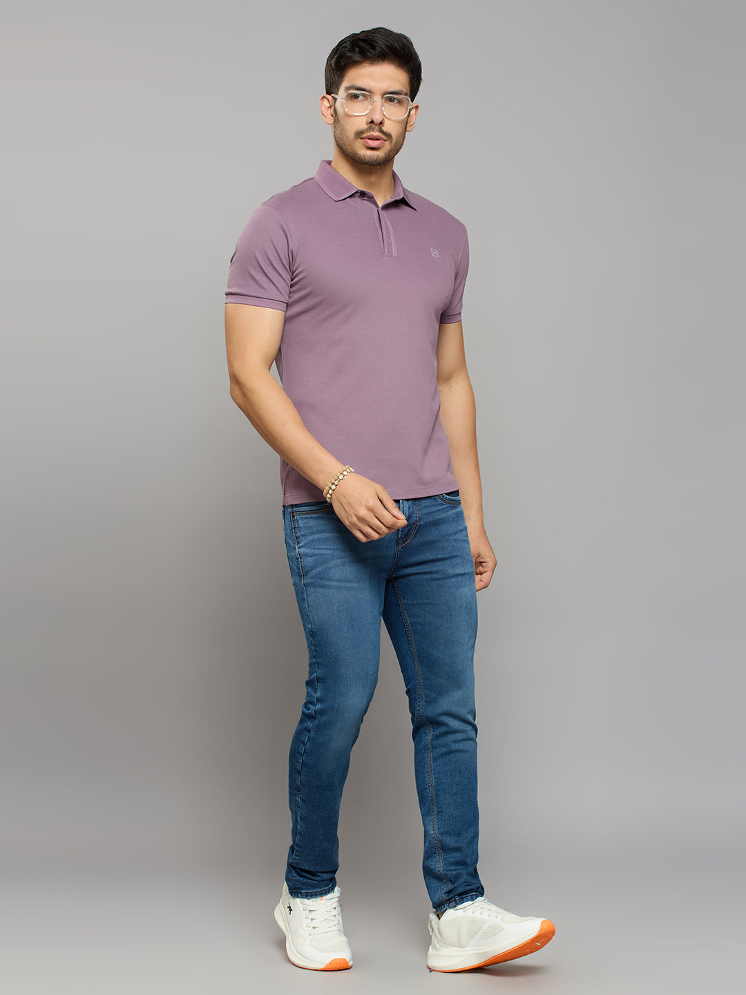 Men's Lilac Solid Slim Fit T-Shirts