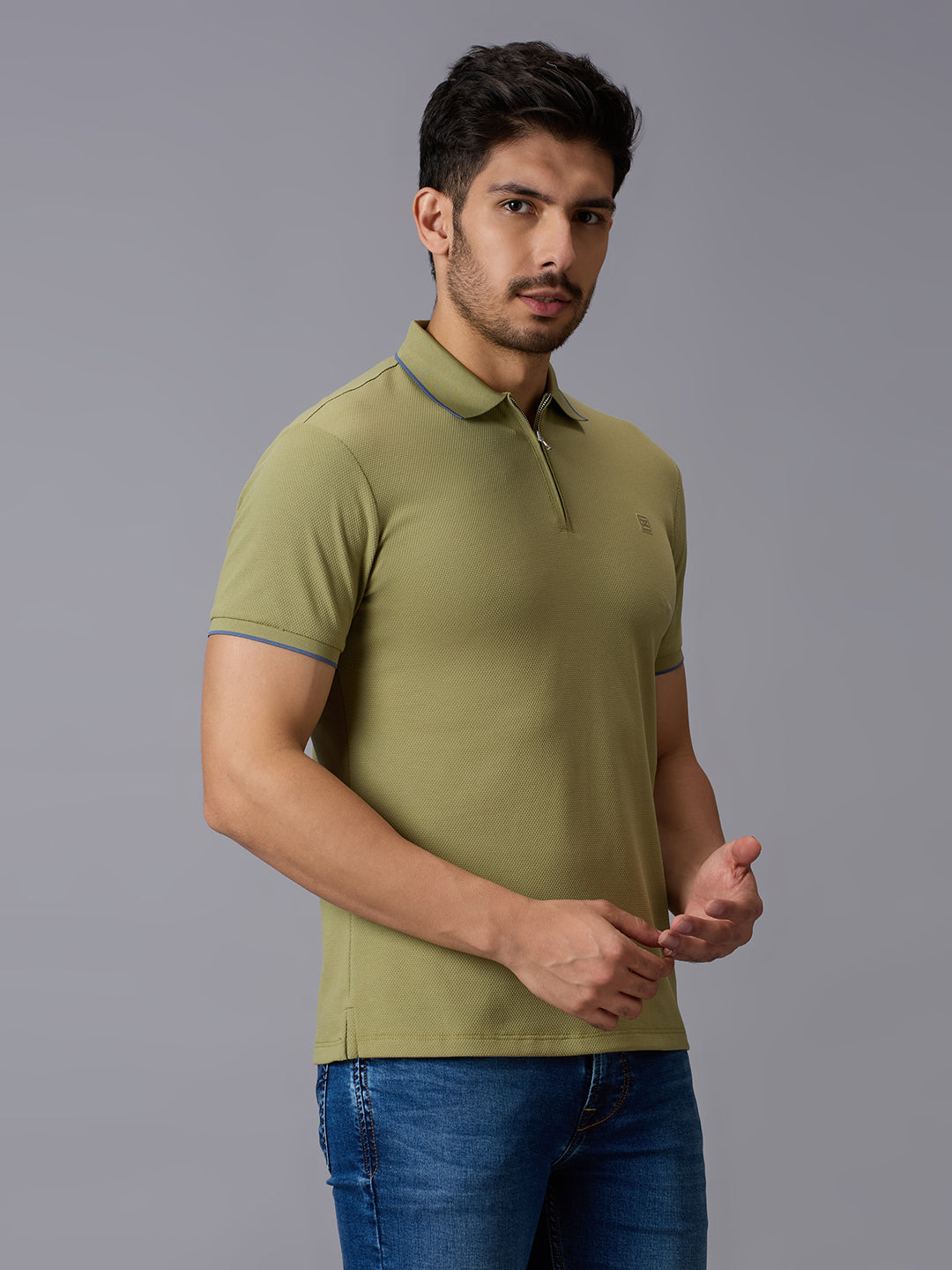 Men's Light Olive Solid Slim Fit T-Shirts