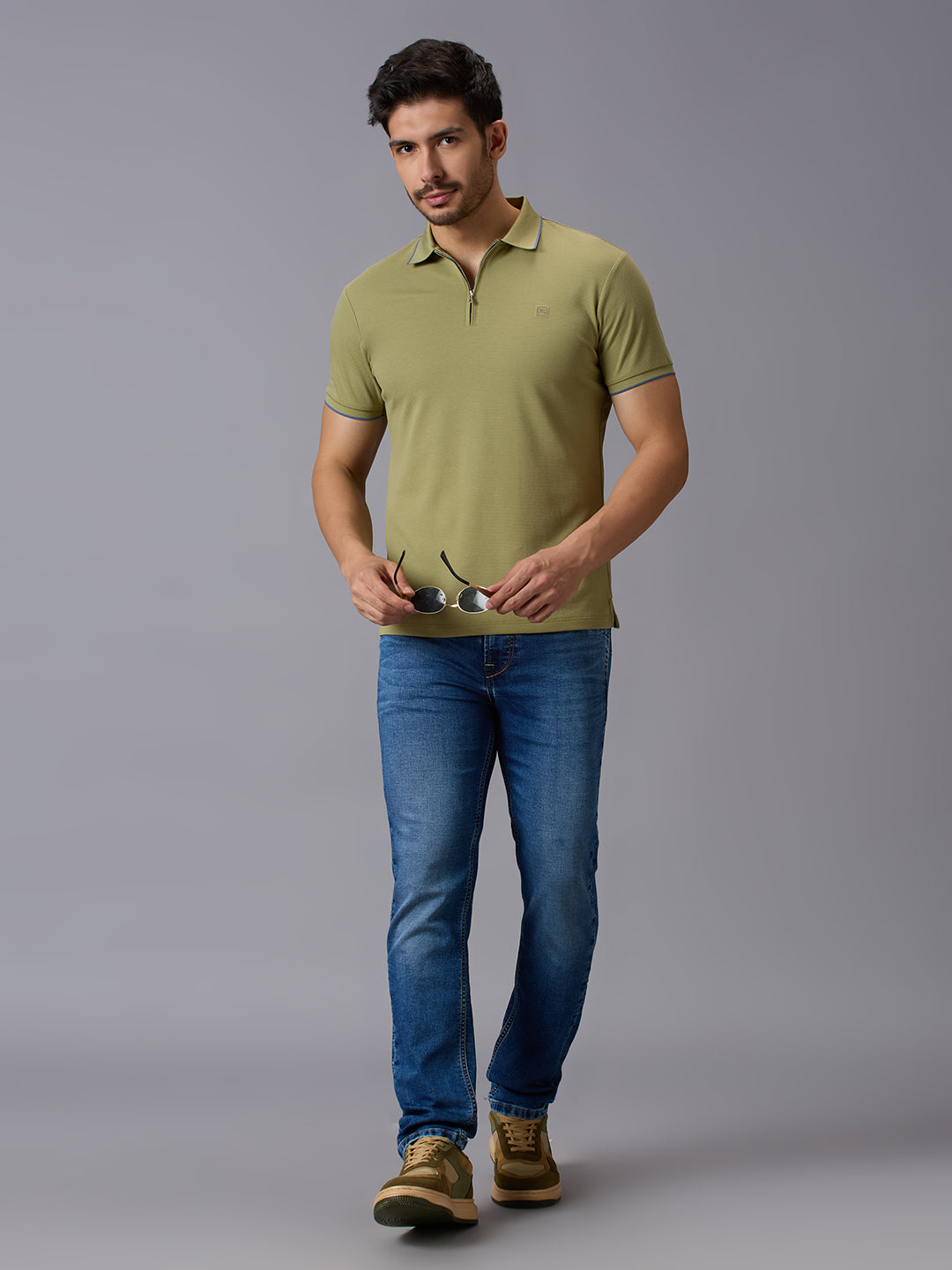 Men's Light Olive Solid Slim Fit T-Shirts