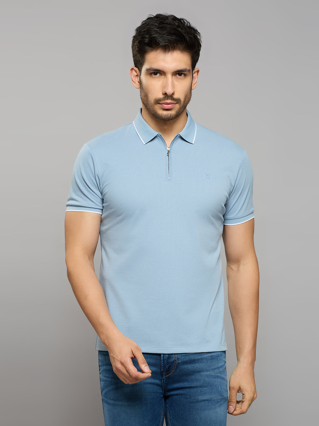 Men's Blue Solid Slim Fit T-Shirts