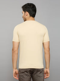Men's Beige Solid Slim Fit T-Shirts